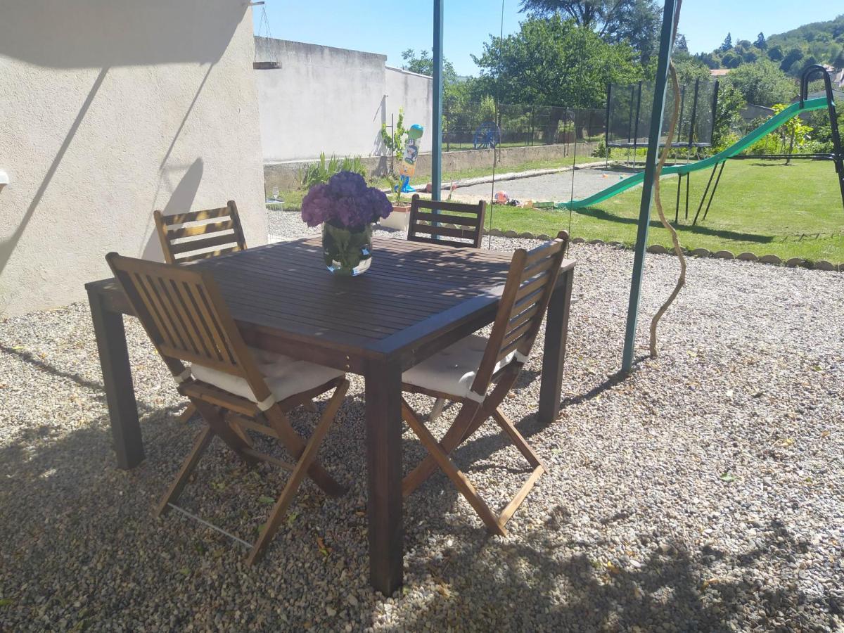 Studio 26 Vic-le-Comte Екстер'єр фото